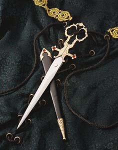 Bodice Dagger