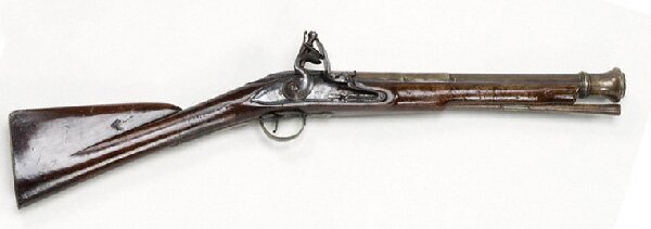 Blunderbuss definition  Blunderbuss meaning - words to describe